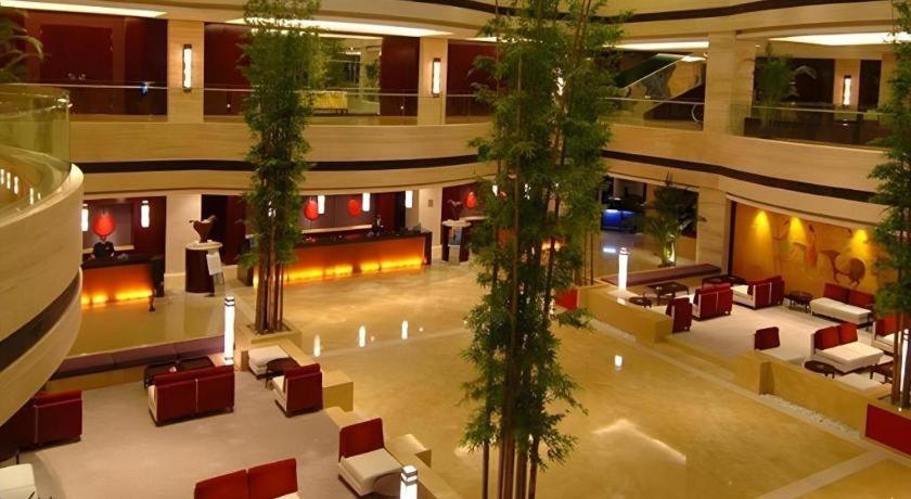 Crowne Plaza Shanghai Pudong By Ihg Exterior foto